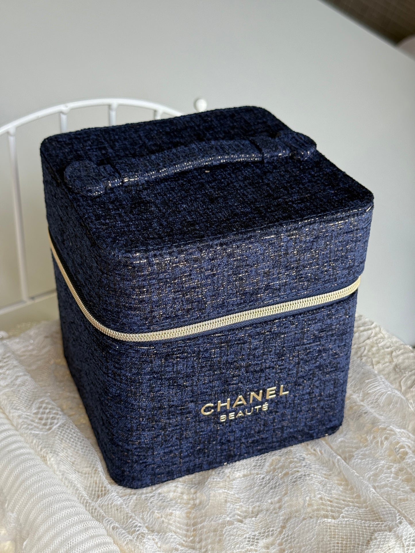 DIY CC Makeup Bag
